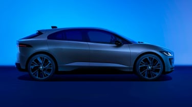 Jaguar I-Pace - side